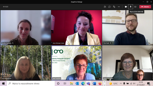 Zdjęcie Zespołu podczas spotkania on-line