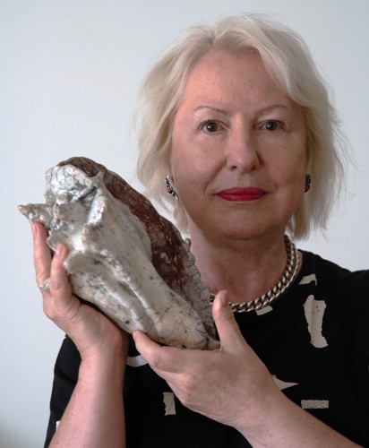 Barbara Janina Sochal z muszlą