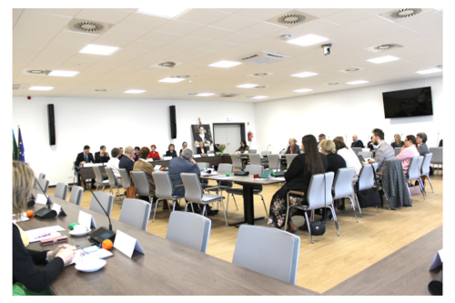 Uczestnicy sympozjum naukowo-szkoleniowego