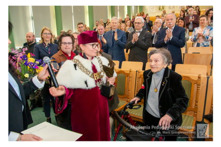 Wanda Traczyk-Stawska wręczenie wyróżnienia ECCE HOMO